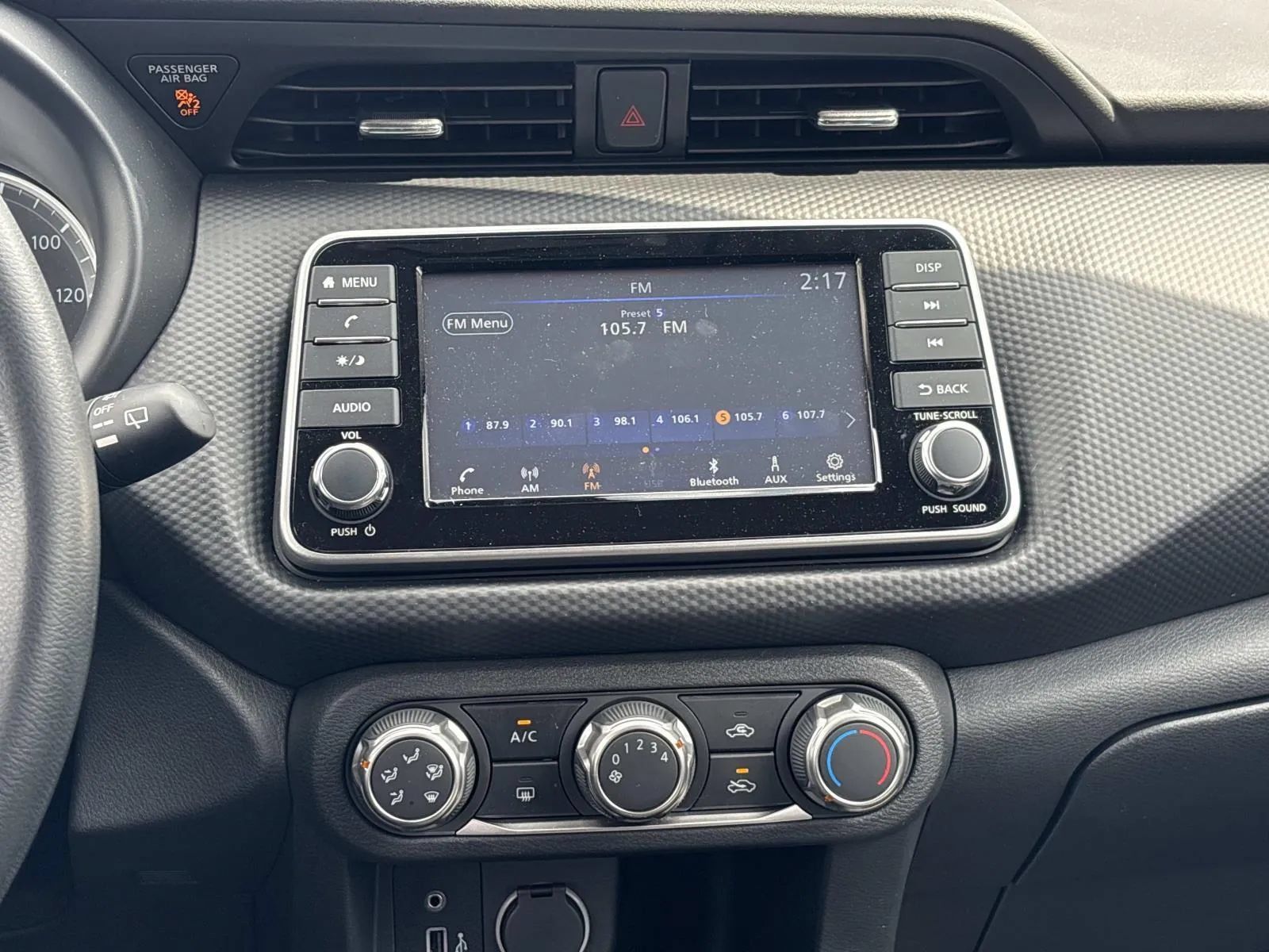 Used 2025 Nissan Kicks Play S FWD image 15