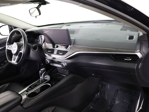 Used 2024 Nissan Altima 2.5 SL image 29