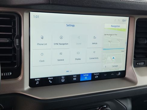 Used 2025 Ford Bronco Outer Banks AWD/4WD image 16