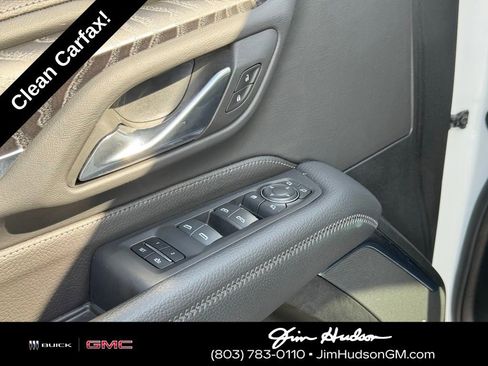 Used 2024 GMC Yukon XL Denali image 23