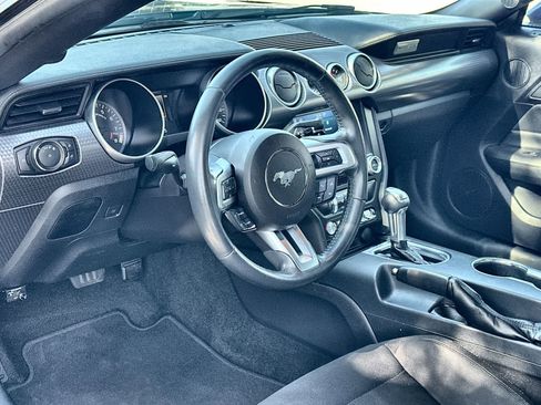 Used 2018 Ford Mustang GT w/ GT Performance Package image 20