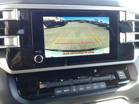 Used 2025 Toyota Tundra SR5 w/ SR5 Convenience Package image 18