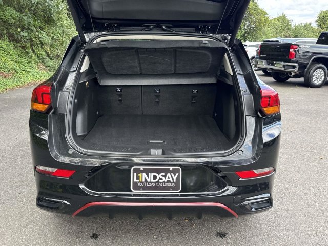 Certified 2023 Buick Encore GX Select w/ Sport Touring Package AWD/4WD image 13