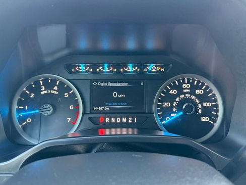 Used 2016 Ford F150 XLT w/ Equipment Group 302A Luxury image 17