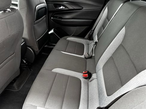 Used 2023 Chevrolet TrailBlazer LT image 11