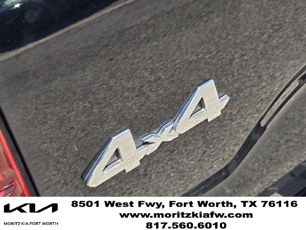 Used 2023 Toyota Tacoma SR AWD/4WD image 9