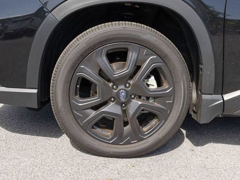 Used 2025 Subaru Ascent Bronze Edition AWD/4WD image 5