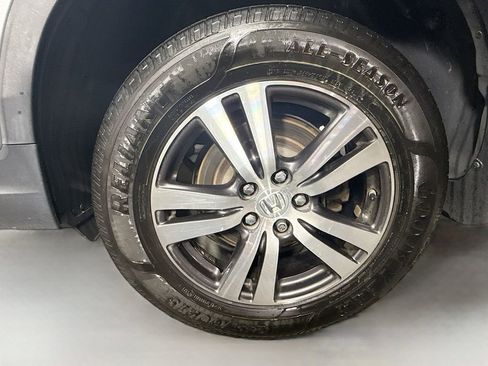 Used 2017 Honda Pilot EX-L image 11