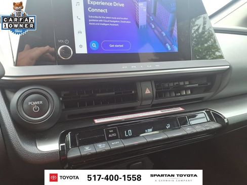 Used 2024 Toyota Prius LE FWD image 22
