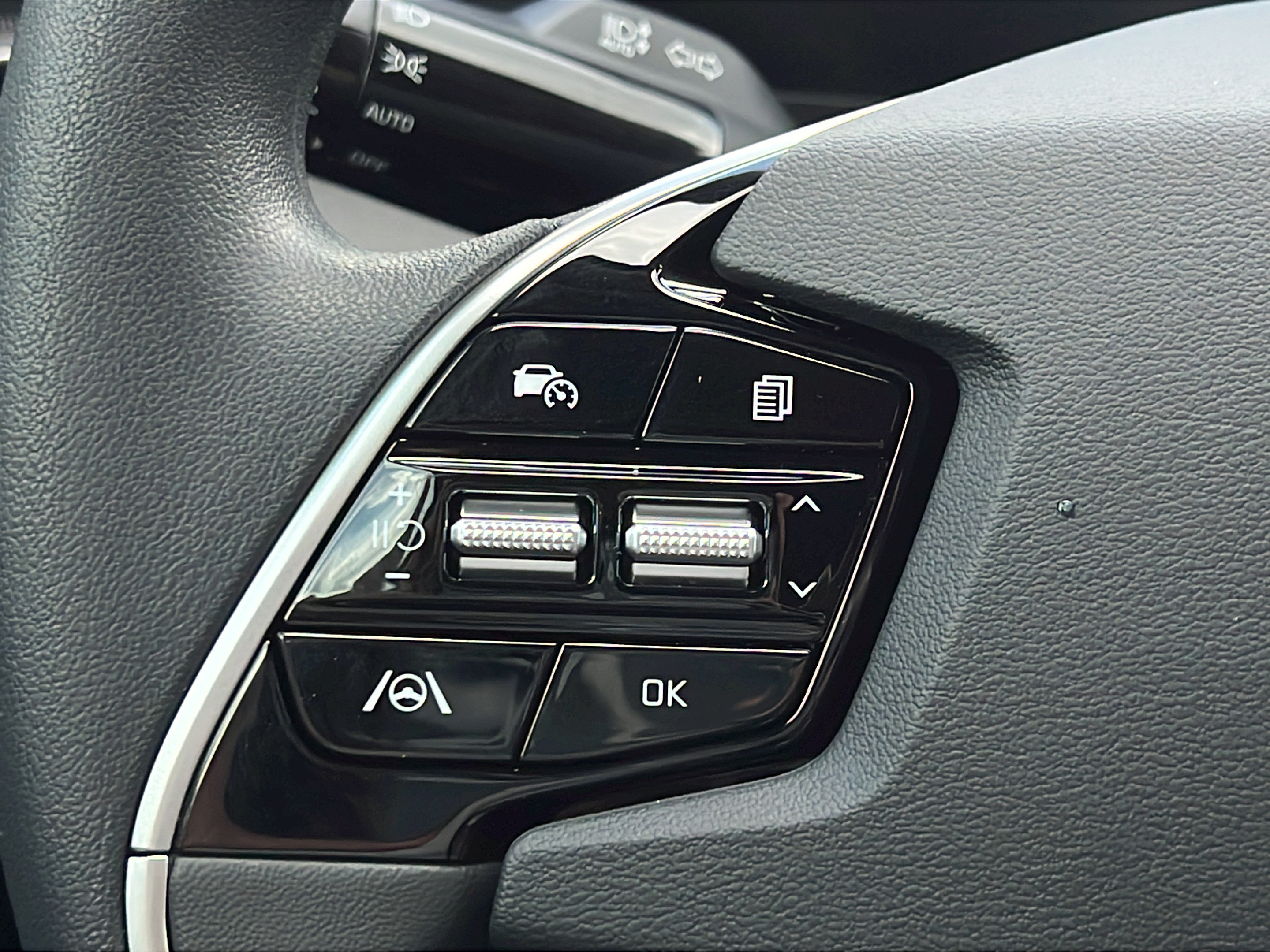 New 2026 Kia Niro LX FWD image 21