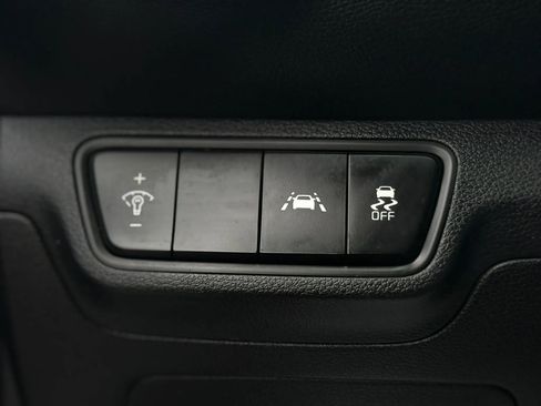 Used 2019 Kia Forte LXS FWD image 26
