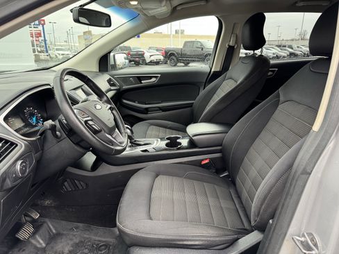 Used 2018 Ford Edge SEL image 4