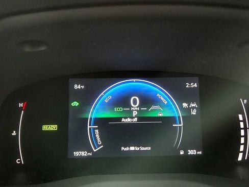 Used 2025 Toyota Camry SE w/ Convenience Package AWD/4WD image 27