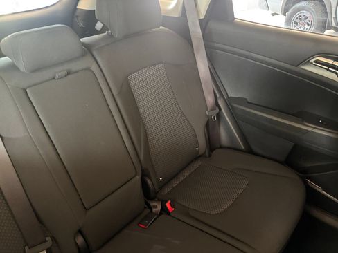 Used 2026 Kia Sportage LX FWD image 37