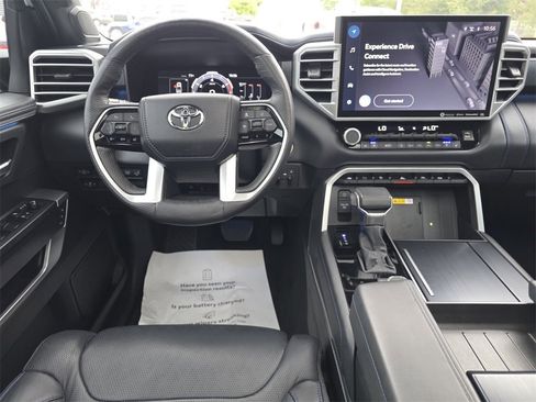 Used 2023 Toyota Tundra Platinum image 7