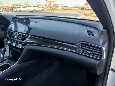 Used 2022 Honda Accord Sport image 15