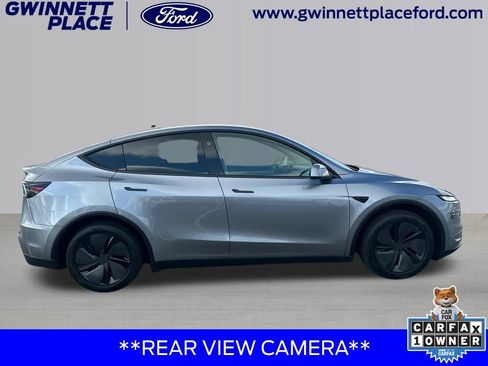 Used 2026 Tesla Model Y 2WD image 4