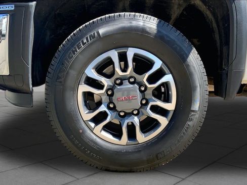 Used 2024 GMC Sierra 3500 Pro w/ Convenience Package AWD/4WD image 11