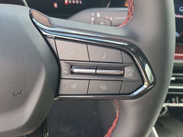 New 2027 Chevrolet Traverse RS FWD image 27