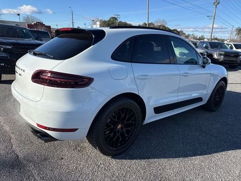 Used 2018 Porsche Macan GTS image 10