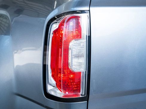 Used 2022 GMC Canyon Elevation w/ Trailering Package image 23