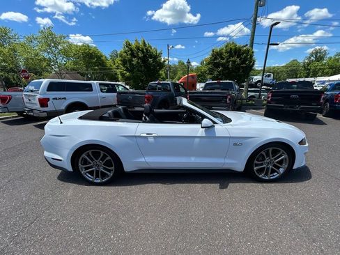 Certified 2018 Ford Mustang GT Premium w/ Equipment Group 401A RWD image 15