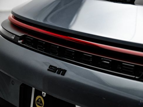 Used 2025 Porsche 911 Carrera image 36