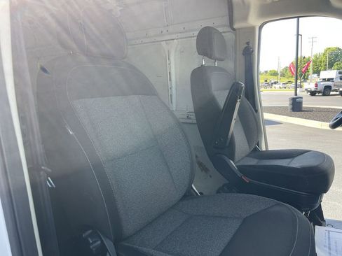 Used 2021 RAM ProMaster 2500 FWD image 24