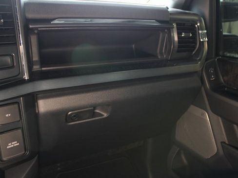 Used 2025 Ford F350 Lariat w/ Lariat Ultimate Package image 31