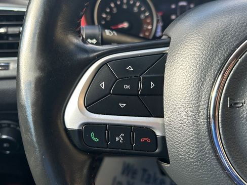 Used 2018 Jeep Compass Trailhawk w/ Cold Weather Group image 31