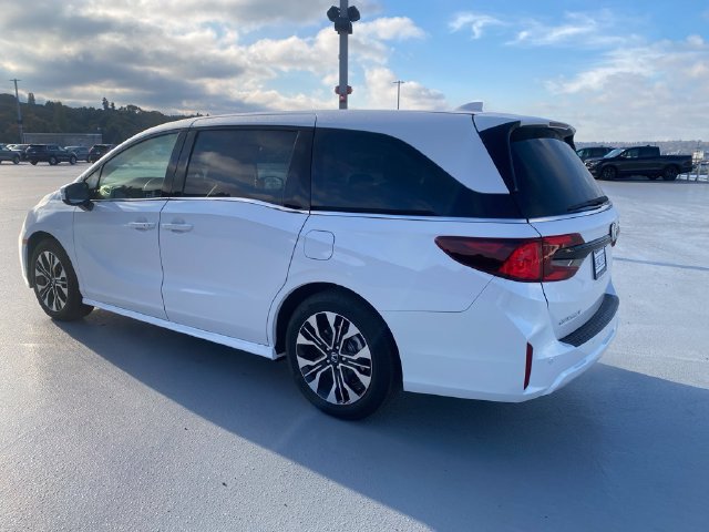 New 2027 Honda Odyssey Elite image 9