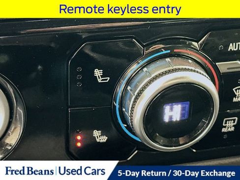 Used 2022 GMC Sierra 1500 Elevation image 25