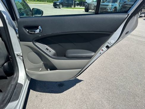Used 2016 Kia Forte LX FWD image 22