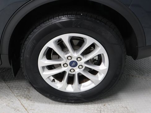 Certified 2022 Ford Escape SE w/ Cold Weather Package image 19