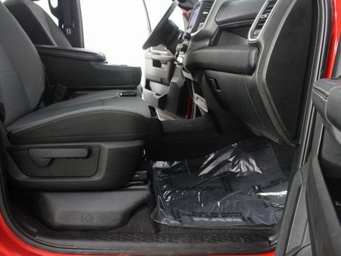 Used 2024 RAM 2500 Big Horn w/ Bed Utility Group image 19