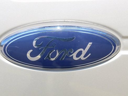 Used 2010 Ford F150 XLT image 19