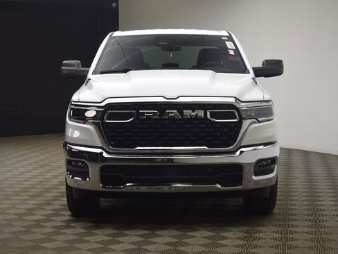 New 2026 RAM 1500 4x4 Crew Cab image 2