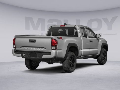 Used 2021 Toyota Tacoma SR w/ SR Convenience Package image 3