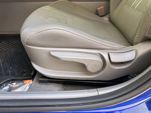 Used 2022 Hyundai Elantra SEL FWD image 37