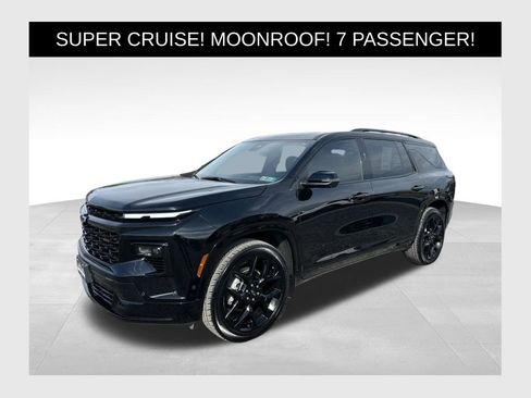 Used 2025 Chevrolet Traverse RS w/ LPO, Floor Liner Package image 1