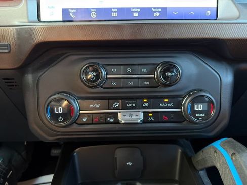 Used 2023 Ford Bronco Outer Banks w/ Sasquatch Package AWD/4WD image 30