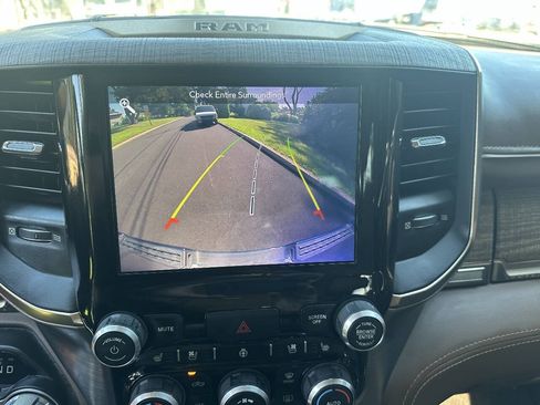 Used 2019 RAM 1500 Limited w/ Trailer Tow Group AWD/4WD image 16