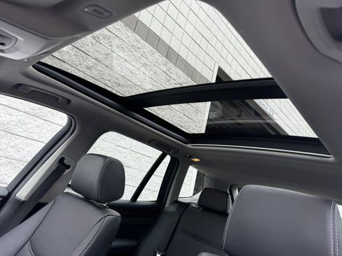 Used 2016 BMW X3 xDrive28d image 38