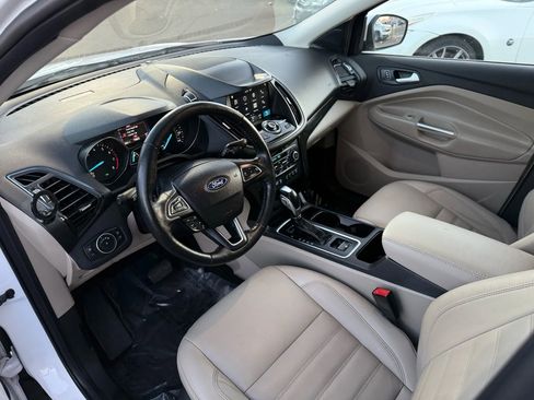 Used 2019 Ford Escape Titanium AWD/4WD image 11