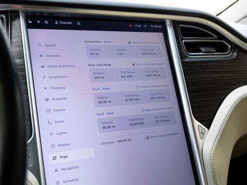 Used 2016 Tesla Model X 70D AWD/4WD image 20