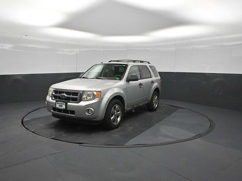 Used 2009 Ford Escape XLT AWD/4WD image 45