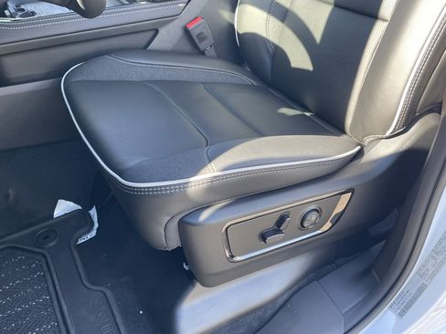 New 2026 RAM 1500 Limited image 17