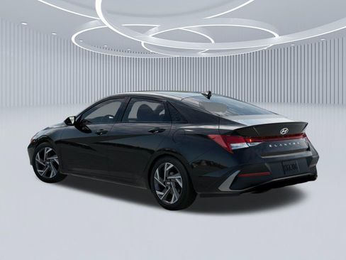 New 2026 Hyundai Elantra SEL Sport Premium FWD image 5