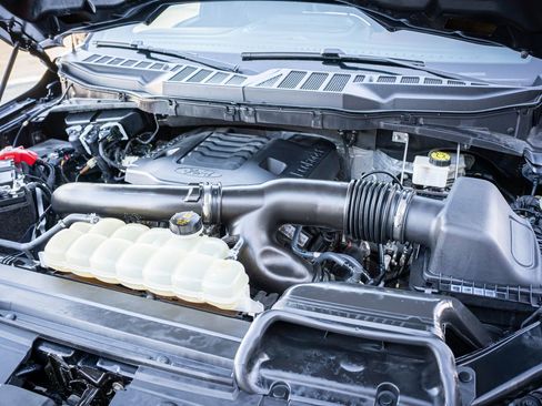 Used 2021 Ford F150 Lariat w/ Equipment Group 502A High image 37