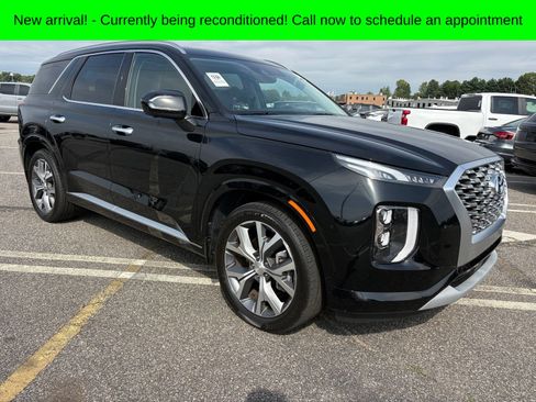 Used 2022 Hyundai Palisade Limited FWD image 1